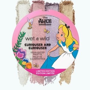 Nwt wet and wild × alice in wonderland curiouser and curiouser highlighter palle